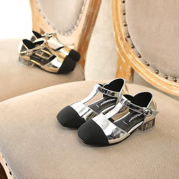 2019 spring new girls party shoes breathable Fashion summer Korean version of the British style Children's flat princess sandal 
2019 spring new girls party shoes breathable Fashion summer Korean version of the British style Children's flat princess sandal