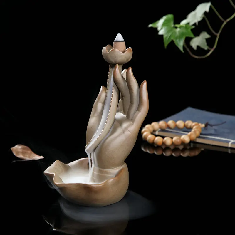 Lotus bergamot ceramic backflow incense burner incense burner agarwood sandalwood creative retro home ornaments.
Lotus bergamot ceramic backflow incense burner incense burner agarwood sandalwood creative retro home ornaments.