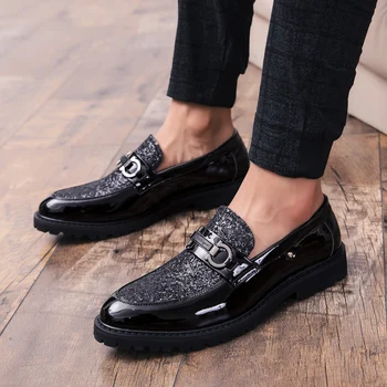 2019 Fashion Classic Style Men Shoes Gold Silver Simple Designer Casual outdoor slip on party club shoes men a4 
2019 Fashion Classic Style Men Shoes Gold Silver Simple Designer Casual outdoor slip on party club shoes men a4