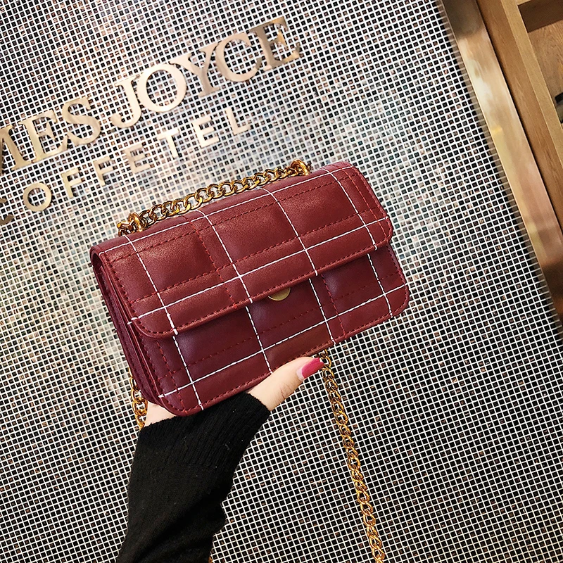 MOFFT Women Fashion Bags Small Square Quality Leather Black Red Green Ladies Package Famous Designer Evening Messenger Bags
MOFFT Women Fashion Bags Small Square Quality Leather Black Red Green Ladies Package Famous Designer Evening Messenger Bags