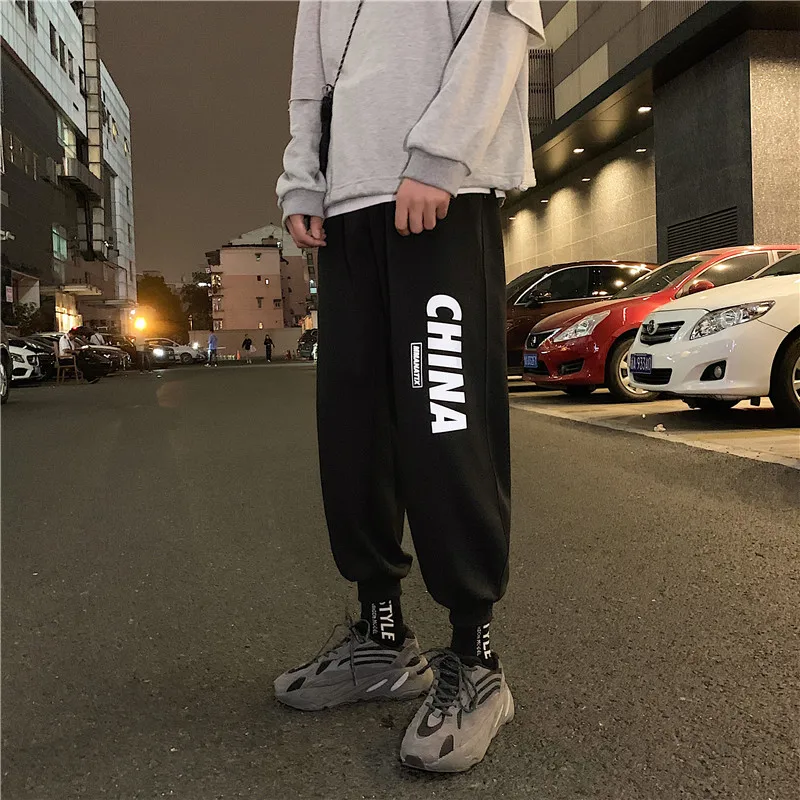 Dossan 2020 Spring Summer Men Women Sweatpant Flash Reflective Pants Joggers Hip Hop China style Jogger Baggy Cotton Trousers
Dossan 2020 Spring Summer Men Women Sweatpant Flash Reflective Pants Joggers Hip Hop China style Jogger Baggy Cotton Trousers
