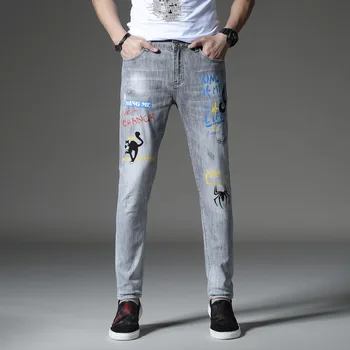 2020 New Embroidery Gray Men Jeans Fantastic Patterns Quality Brand Slim Lightweight Comfortable Hiphop Pants Men Trousers 28-36
2020 New Embroidery Gray Men Jeans Fantastic Patterns Quality Brand Slim Lightweight Comfortable Hiphop Pants Men Trousers 28-36