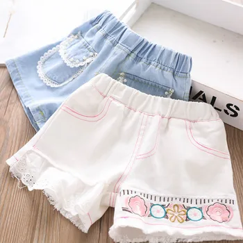 2020 Summer Girls Pearl Flowers Denim Shorts Children's Clothing Wholesale
2020 Summer Girls Pearl Flowers Denim Shorts Children's Clothing Wholesale