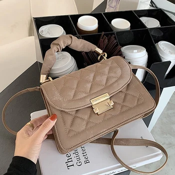 Velvet Quilted Square Crossobody Bags For Women Pleated Handle Women's Handbag Casual Quilted Women Shoulder Bag Ladies Hand Bag
Velvet Quilted Square Crossobody Bags For Women Pleated Handle Women's Handbag Casual Quilted Women Shoulder Bag Ladies Hand Bag