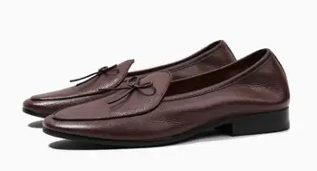 Fashion England Style Men Shoes Genuine leather Tassel Loafers Slip on Breathable Casual Shoes Goodyear Driving Shoe
Fashion England Style Men Shoes Genuine leather Tassel Loafers Slip on Breathable Casual Shoes Goodyear Driving Shoe