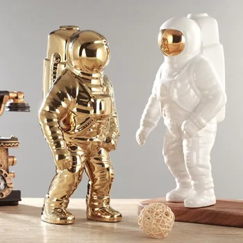 Gold Space Man Sculpture Astronaut Fashion Vase Creative Modern Ceramic Cosmonaut Ornament Model Garden Statue Home Decorations
Gold Space Man Sculpture Astronaut Fashion Vase Creative Modern Ceramic Cosmonaut Ornament Model Garden Statue Home Decorations