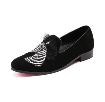 46 Large 47 size Men Round Toe Shoes Animal embroidery office Men Dress falts Shoes Genuine Leather Suede Men Oxford Shoes
46 Large 47 size Men Round Toe Shoes Animal embroidery office Men Dress falts Shoes Genuine Leather Suede Men Oxford Shoes