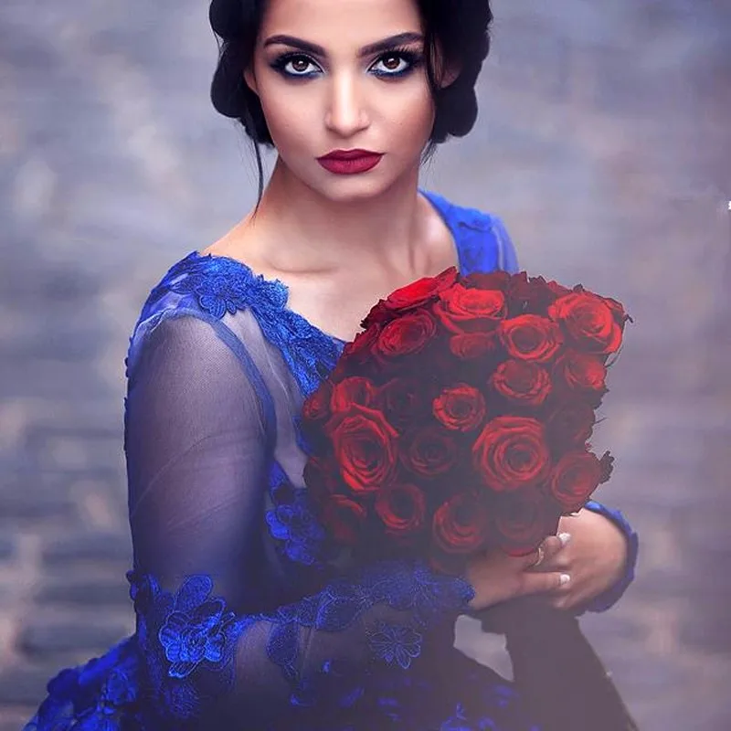 Royal Blue Lace Long Sleeve Prom 2018 New Fashion Knee Length Graduation robe de soiree Evening gown mother of the bride dresses 
Royal Blue Lace Long Sleeve Prom 2018 New Fashion Knee Length Graduation robe de soiree Evening gown mother of the bride dresses