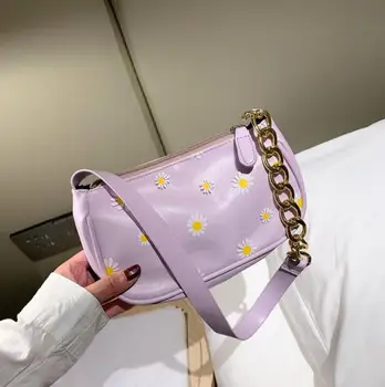2020 Women Fashion Daisy Shoulder Bag Female Ladies Stylish Handbag for Shopping Daily Girl's Floral Print PU Small Boho Bags
2020 Women Fashion Daisy Shoulder Bag Female Ladies Stylish Handbag for Shopping Daily Girl's Floral Print PU Small Boho Bags