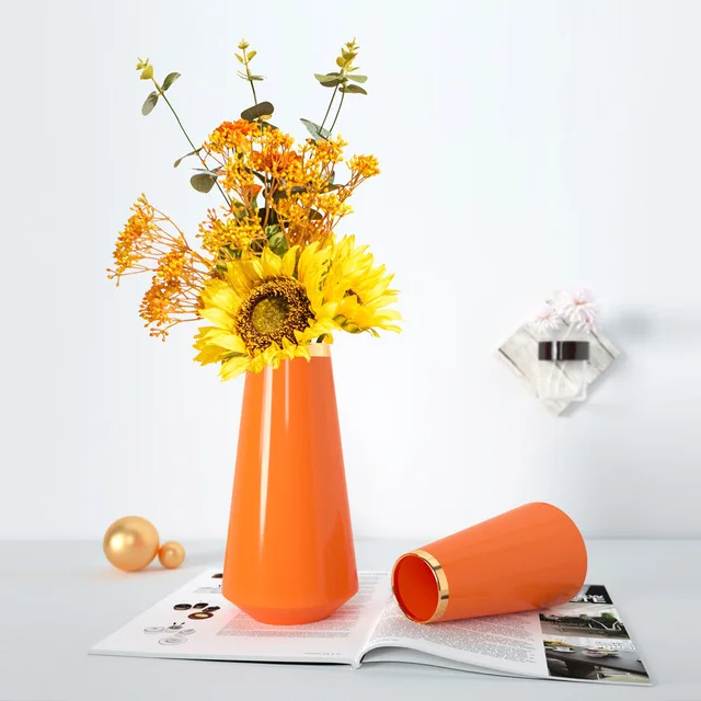 Modern Hand-painted Phnom Penh Ceramic Vase+Artificial Flower Club Furnishing Decoration Feng shui Home Room Desktop Ornaments
Modern Hand-painted Phnom Penh Ceramic Vase+Artificial Flower Club Furnishing Decoration Feng shui Home Room Desktop Ornaments