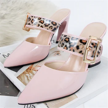 2019 Summer Women 8cm block High Heels Buckle Strap Mules Shales Slide Female Strange Leopard Slippers Pointy Sandals Nude Shoes
2019 Summer Women 8cm block High Heels Buckle Strap Mules Shales Slide Female Strange Leopard Slippers Pointy Sandals Nude Shoes