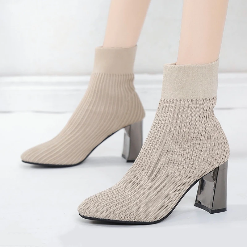Elegant Women Ankle Boots Autumn High Heel Boots Comfortable Stretch Fabric Pumps Ladies Party Shoes Winter Boots Women
Elegant Women Ankle Boots Autumn High Heel Boots Comfortable Stretch Fabric Pumps Ladies Party Shoes Winter Boots Women