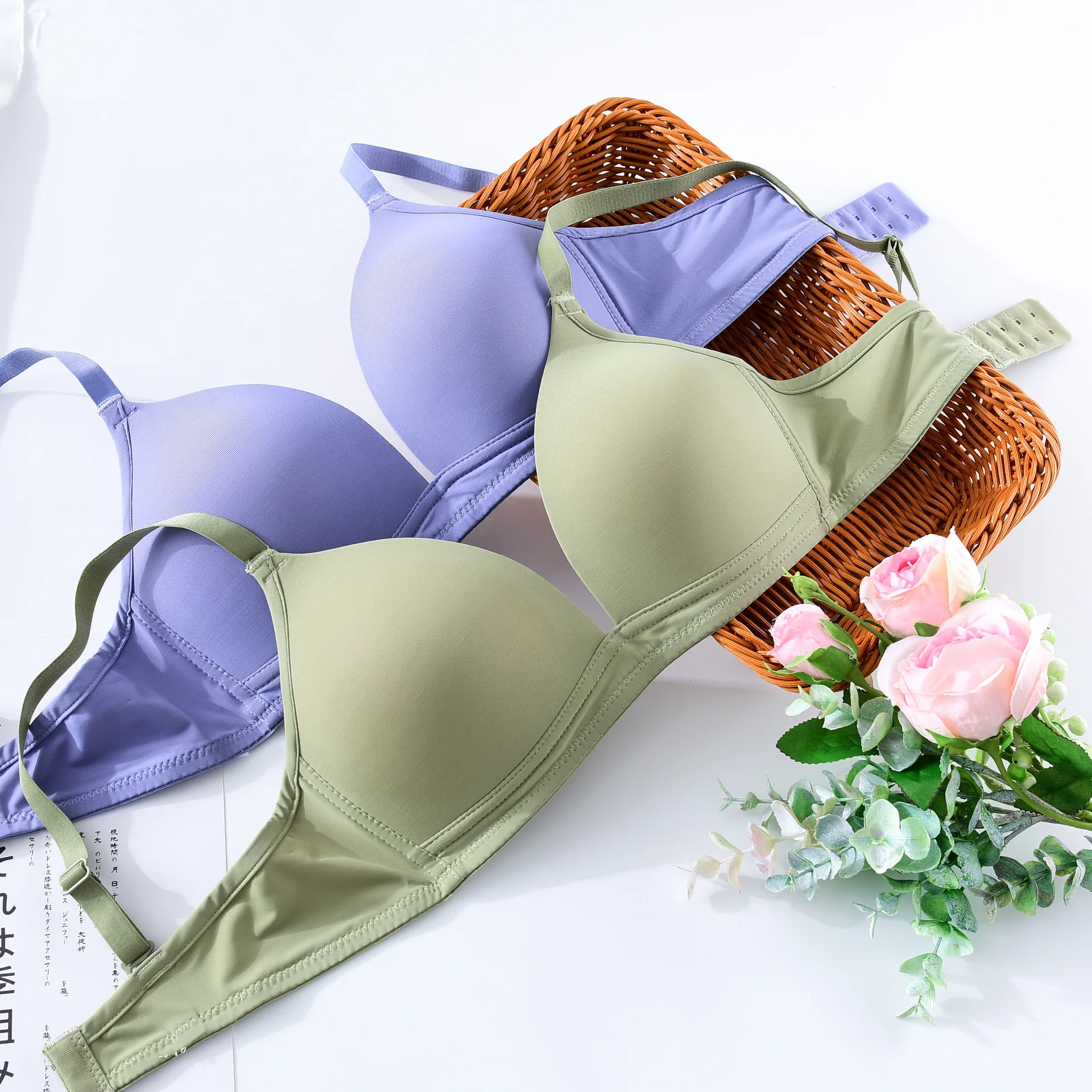 BIIGGXX Trig Cup Seamless Comfort Gather and Adjust Ultra-thin Undergarment for Girls Without Underwire envio gratis
BIIGGXX Trig Cup Seamless Comfort Gather and Adjust Ultra-thin Undergarment for Girls Without Underwire envio gratis
