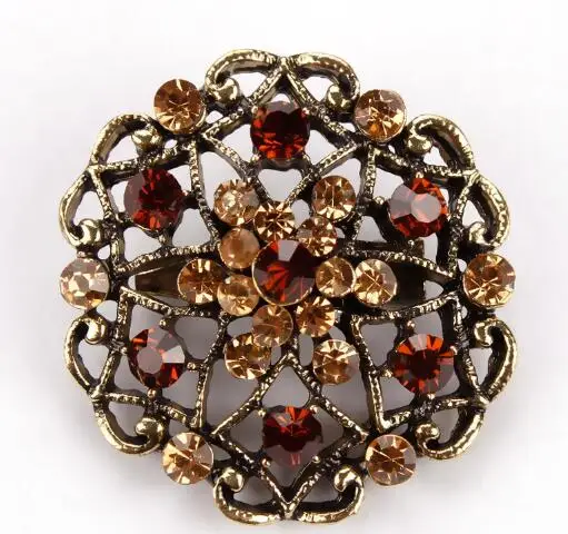 baiduqiandu Retro Antique Gold Color Plated Crystal Rhinestones Flower Pins and Brooches for Women Party Bouquet Brooch Pins 
baiduqiandu Retro Antique Gold Color Plated Crystal Rhinestones Flower Pins and Brooches for Women Party Bouquet Brooch Pins