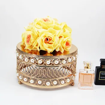 IMUWEN Unique Cake-Stand European Tray Metal Jars Pearl Storage Box Tableware Dinnerware Dessert Display Decoration
IMUWEN Unique Cake-Stand European Tray Metal Jars Pearl Storage Box Tableware Dinnerware Dessert Display Decoration