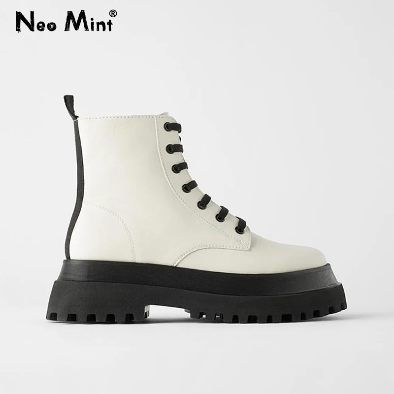 Brand Designer Women White Platform Boots 2020 Side Zipper Chunky Heels Ankle Boots for Women Cool Stylish Winter Shoes Woman 
Brand Designer Women White Platform Boots 2020 Side Zipper Chunky Heels Ankle Boots for Women Cool Stylish Winter Shoes Woman