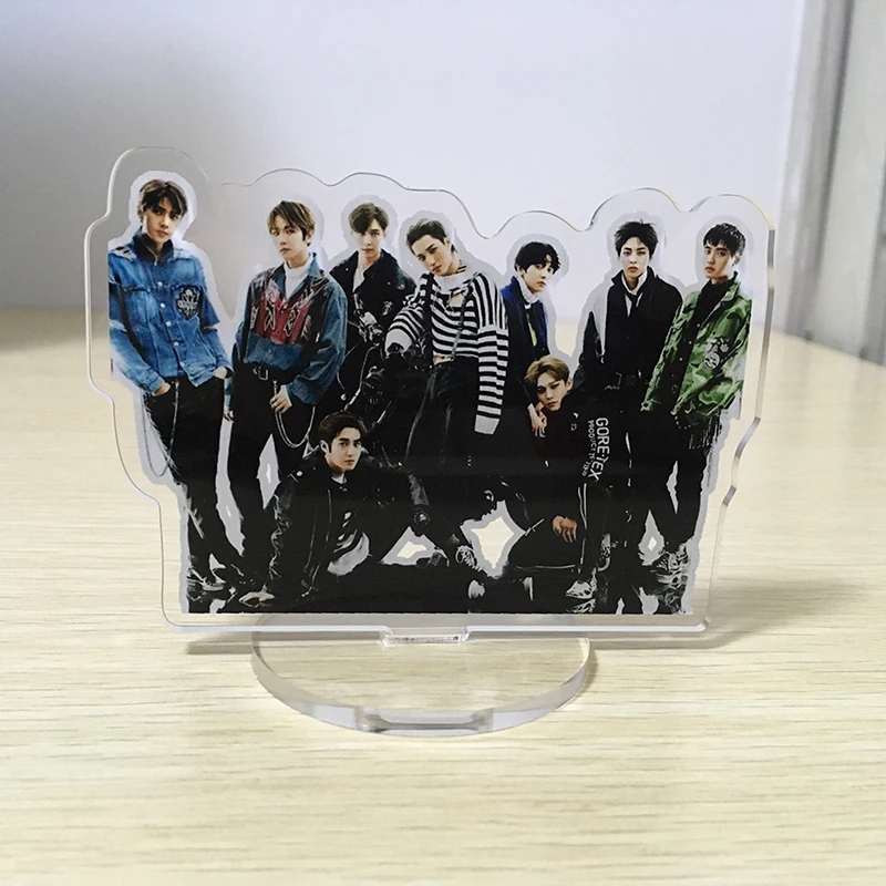 1PC Customized 7cm Transparent Acrylic Popular Star Combination Charm Stand With Your Design
1PC Customized 7cm Transparent Acrylic Popular Star Combination Charm Stand With Your Design
