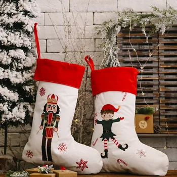 Christmas Stockings Red and White Snowflake Linen Xmas Gift Bag Fireplace Decoration Socks New Year Candy Gifts Holders
Christmas Stockings Red and White Snowflake Linen Xmas Gift Bag Fireplace Decoration Socks New Year Candy Gifts Holders