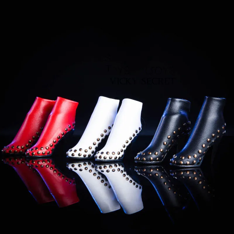 

18XG35 1/6 Scale Rivet Short Boots Fashionable High-healed Shoes Solid for 12inch Female Action Figure Cosplay Dolls Hobby Gift