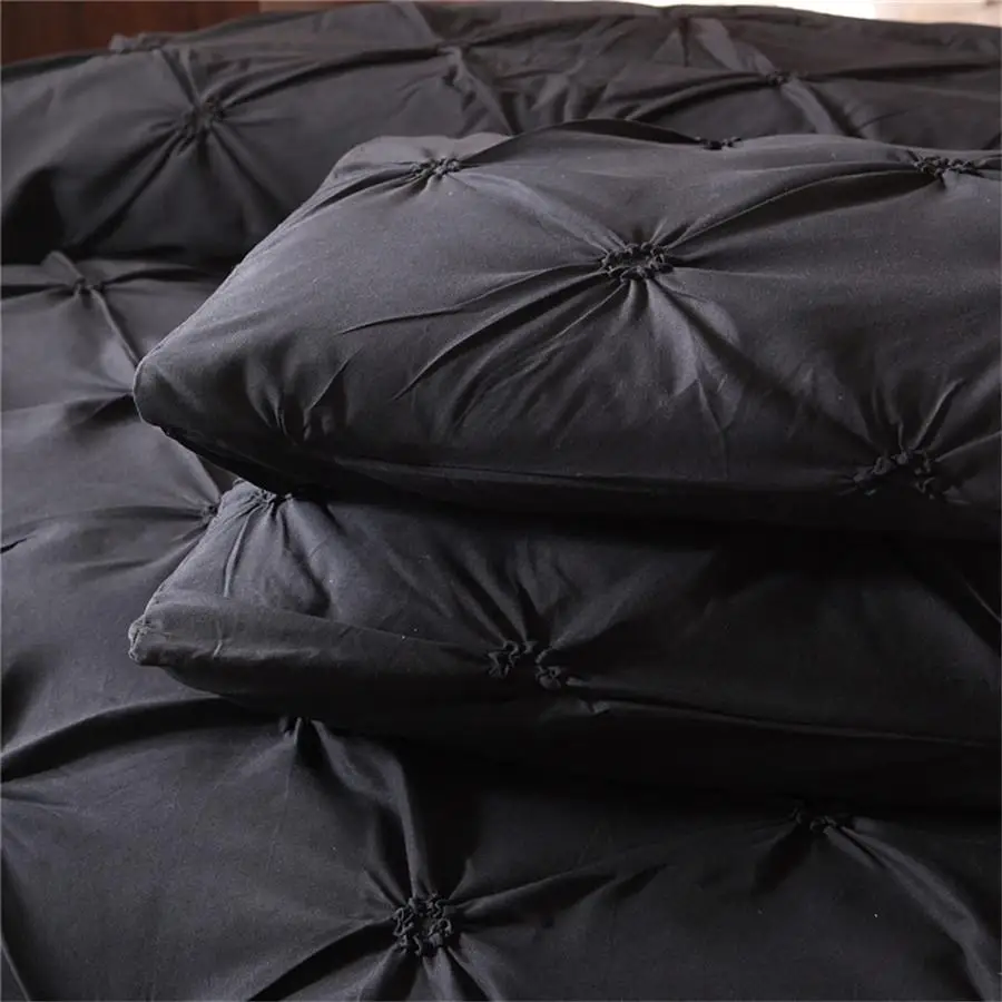 Elegant Black Bedding Set