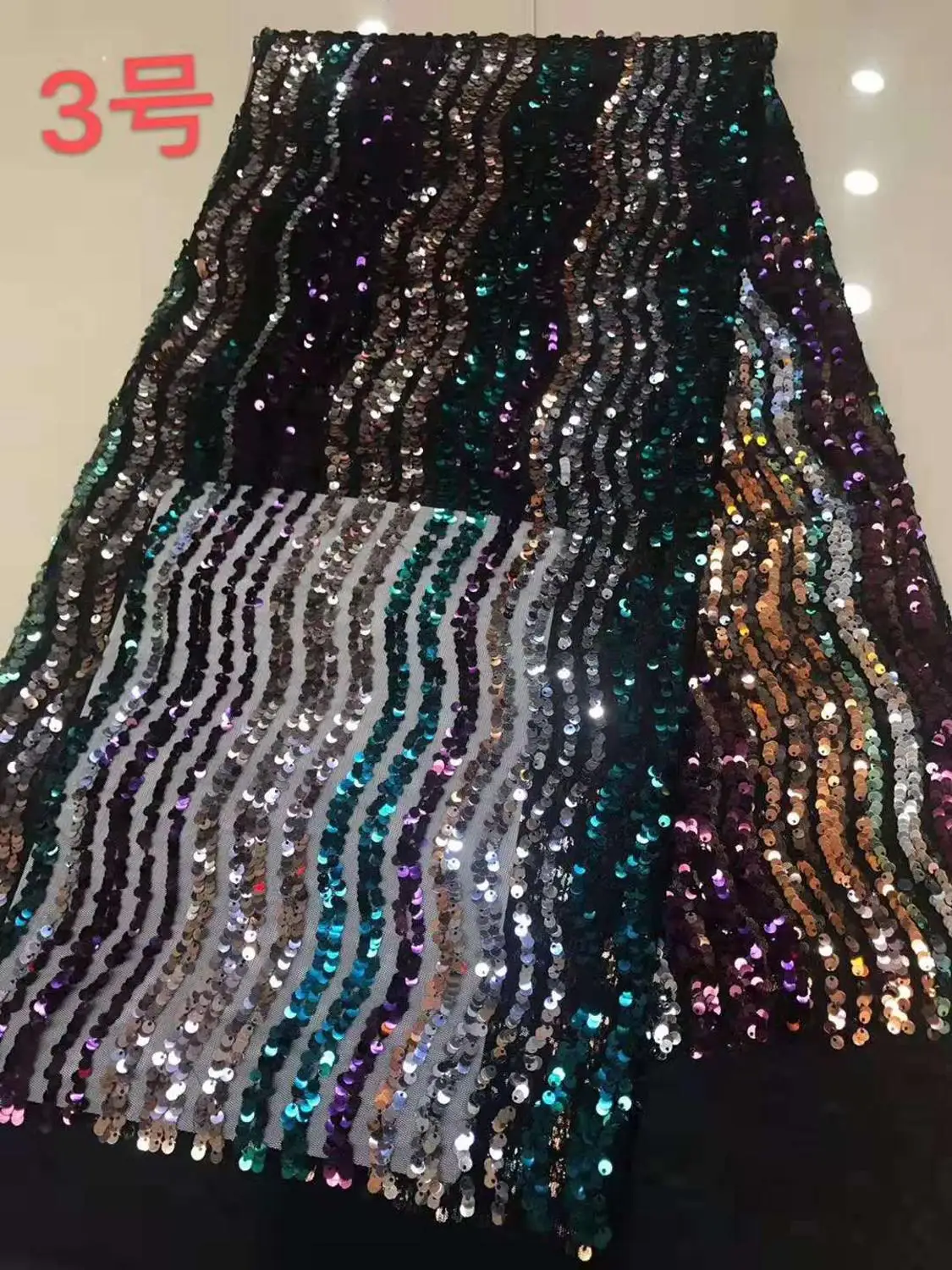 Wavy Strip Sequin Multicolor Embroidered French Mesh Quality African Lace Nigeria Lace Fabric Suitable for All Dresses DIY Skirt
Wavy Strip Sequin Multicolor Embroidered French Mesh Quality African Lace Nigeria Lace Fabric Suitable for All Dresses DIY Skirt