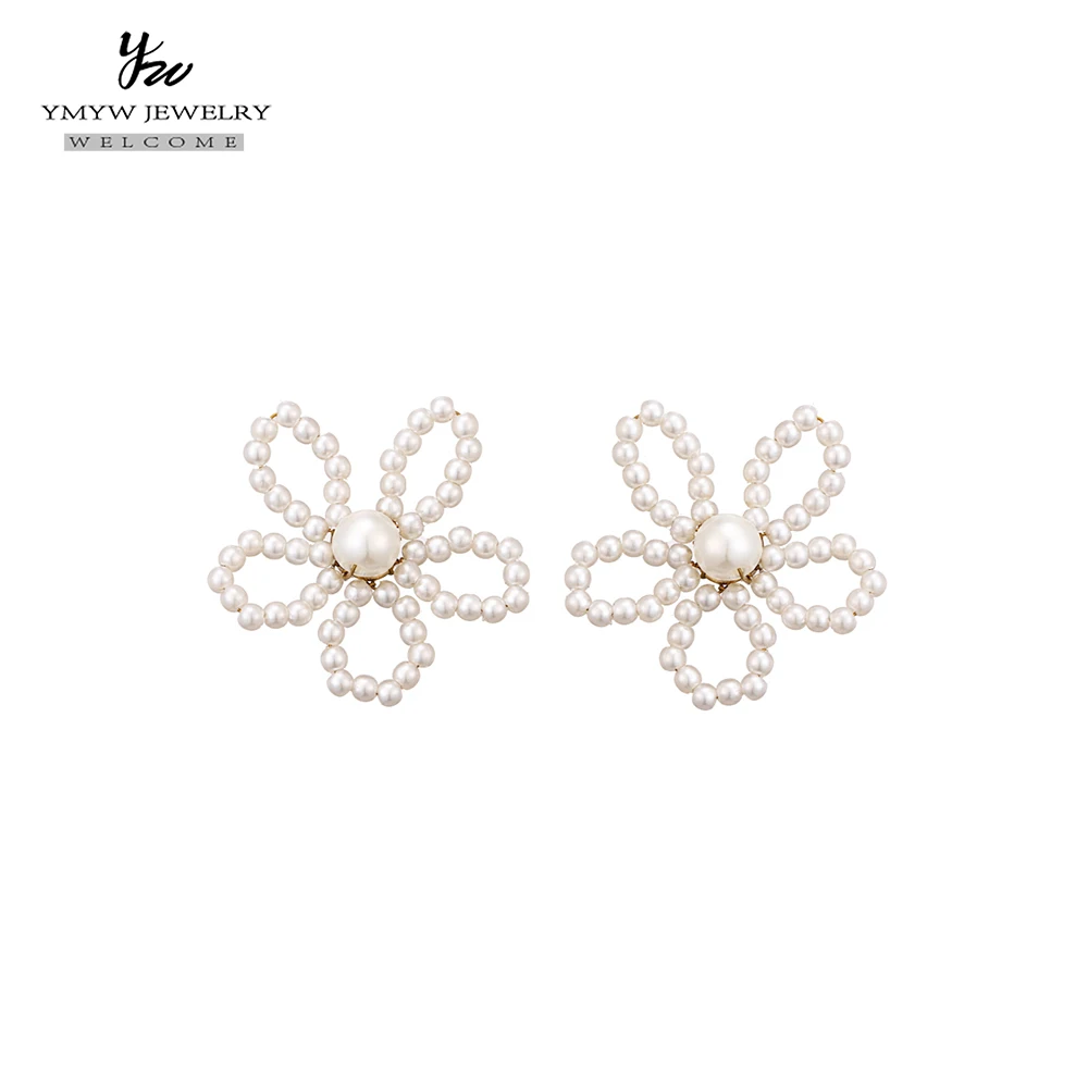 YMYW Sweet Romantic Imitation Pearl Handmade Flower Plant Stud Earrings Korean for Women Girl Cute Earrings Brincos 2019 Jewelry
YMYW Sweet Romantic Imitation Pearl Handmade Flower Plant Stud Earrings Korean for Women Girl Cute Earrings Brincos 2019 Jewelry