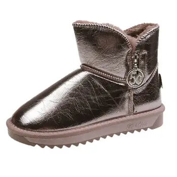 Snow boots women 2020 new winter short tube wild plus velvet warmth thick bottom large size women's boots are one size smaller
Snow boots women 2020 new winter short tube wild plus velvet warmth thick bottom large size women's boots are one size smaller