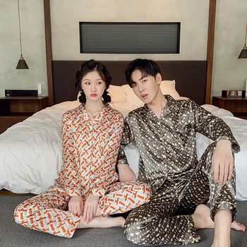 Couple Pajamas Set Women Mens Silk Satin Pajama Set Couples Long Sleeve Sleepwear Homewear Pj Unisex Pyjamas Plus Size M-3XL
Couple Pajamas Set Women Mens Silk Satin Pajama Set Couples Long Sleeve Sleepwear Homewear Pj Unisex Pyjamas Plus Size M-3XL