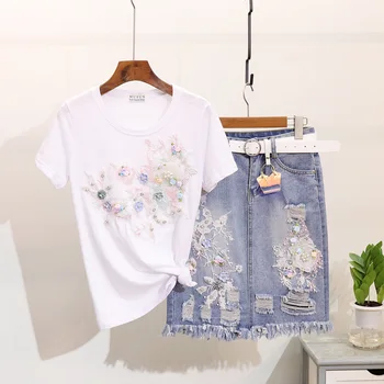 2020 Summer New Denim Skirt Set Women Two Piece Set Diamond Embroidery Flower Short Sleeve T Shirt + Grinded Jean Hip Skirt H103
2020 Summer New Denim Skirt Set Women Two Piece Set Diamond Embroidery Flower Short Sleeve T Shirt + Grinded Jean Hip Skirt H103