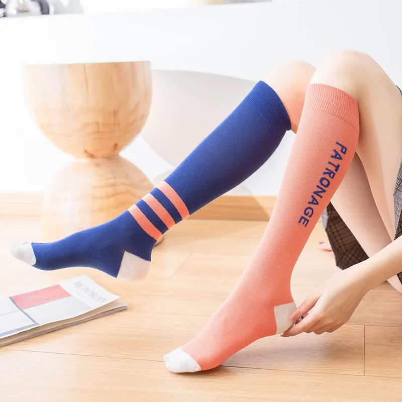 

Women's socks solid color horizontal strips trend fashion socks spring wild personality asymmetric AB letter pattern sports sock
