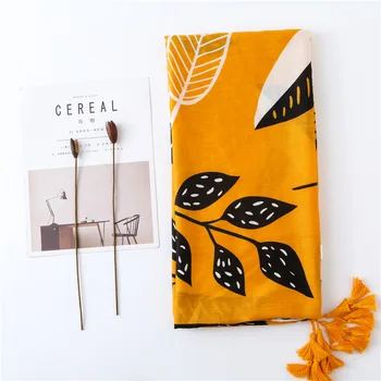 2020 Fashion design long tree leaf print Viscose Shawl Scarf Women High Quality Autumn Wrap Stole Bufandas Muslim Hijab Snood
2020 Fashion design long tree leaf print Viscose Shawl Scarf Women High Quality Autumn Wrap Stole Bufandas Muslim Hijab Snood