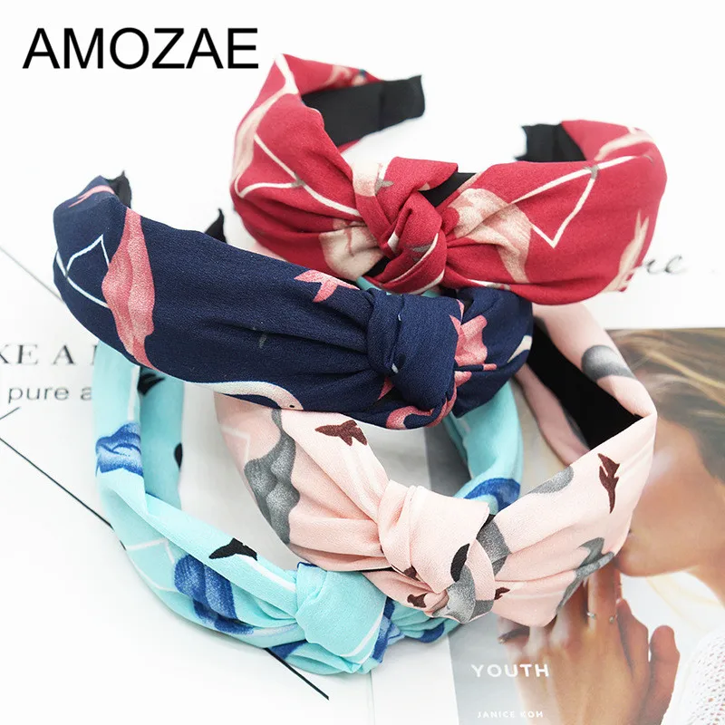 Female Hairwear knot Wide-band Side Teeth Slip Hair Hoop Handmade Fabric Silk Head Band Anti-slip Headband for Women Accessory
Female Hairwear knot Wide-band Side Teeth Slip Hair Hoop Handmade Fabric Silk Head Band Anti-slip Headband for Women Accessory