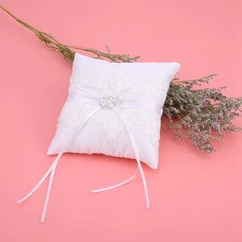 White Ivory Satin Flower Girl Basket Wedding Ring Cushion Pillow Lace Floral Wedding Party Ring Cushion Pillow Decoration
White Ivory Satin Flower Girl Basket Wedding Ring Cushion Pillow Lace Floral Wedding Party Ring Cushion Pillow Decoration
