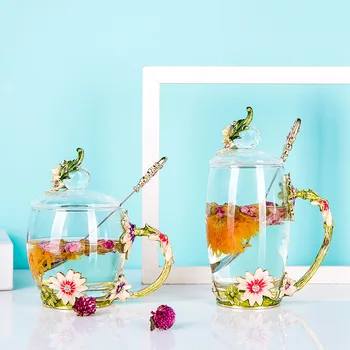 Creative Enamel Carved Daisy Flower Water Cup Large Capacity Glass Tea Cup with Handle Business Gift Set
Creative Enamel Carved Daisy Flower Water Cup Large Capacity Glass Tea Cup with Handle Business Gift Set