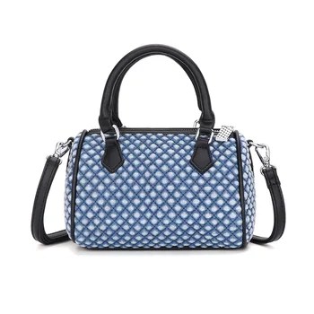 Women Cowboy Bag Ladies Shoulder Bag 2020 Denim messenger bag Fashion Handbag Crossbody Bag Zipper Mobile Phone Purse Tote
Women Cowboy Bag Ladies Shoulder Bag 2020 Denim messenger bag Fashion Handbag Crossbody Bag Zipper Mobile Phone Purse Tote