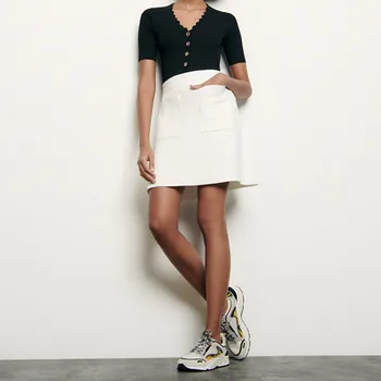 Preppy Style Knit Short Skirt High Waist A-line Spring Summer New Fashion Skirt with Pockets
Preppy Style Knit Short Skirt High Waist A-line Spring Summer New Fashion Skirt with Pockets