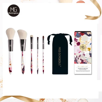 Miss Gorgeous Makeup Brushes Cosmetic Powder Eye Shadow Eyebrow Blush Sculpting Brushes Set Brochas Beauty Make Up Tools 5pcs
Miss Gorgeous Makeup Brushes Cosmetic Powder Eye Shadow Eyebrow Blush Sculpting Brushes Set Brochas Beauty Make Up Tools 5pcs
