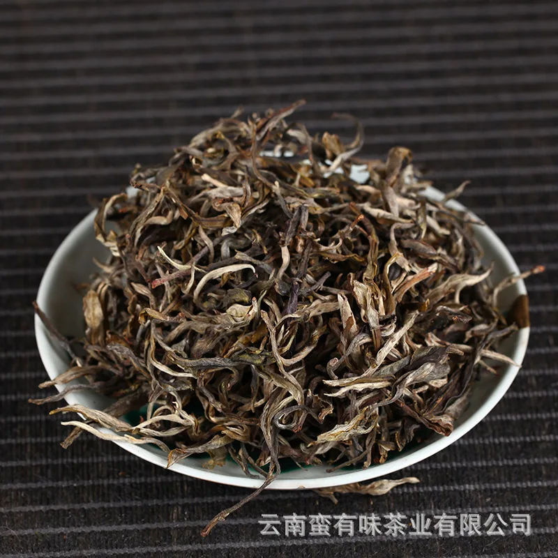 Yunnan Pu'er Tea 2017 Early Spring Ancient Tree Small Family Competition Bulk Raw Tea DCMY
Yunnan Pu'er Tea 2017 Early Spring Ancient Tree Small Family Competition Bulk Raw Tea DCMY