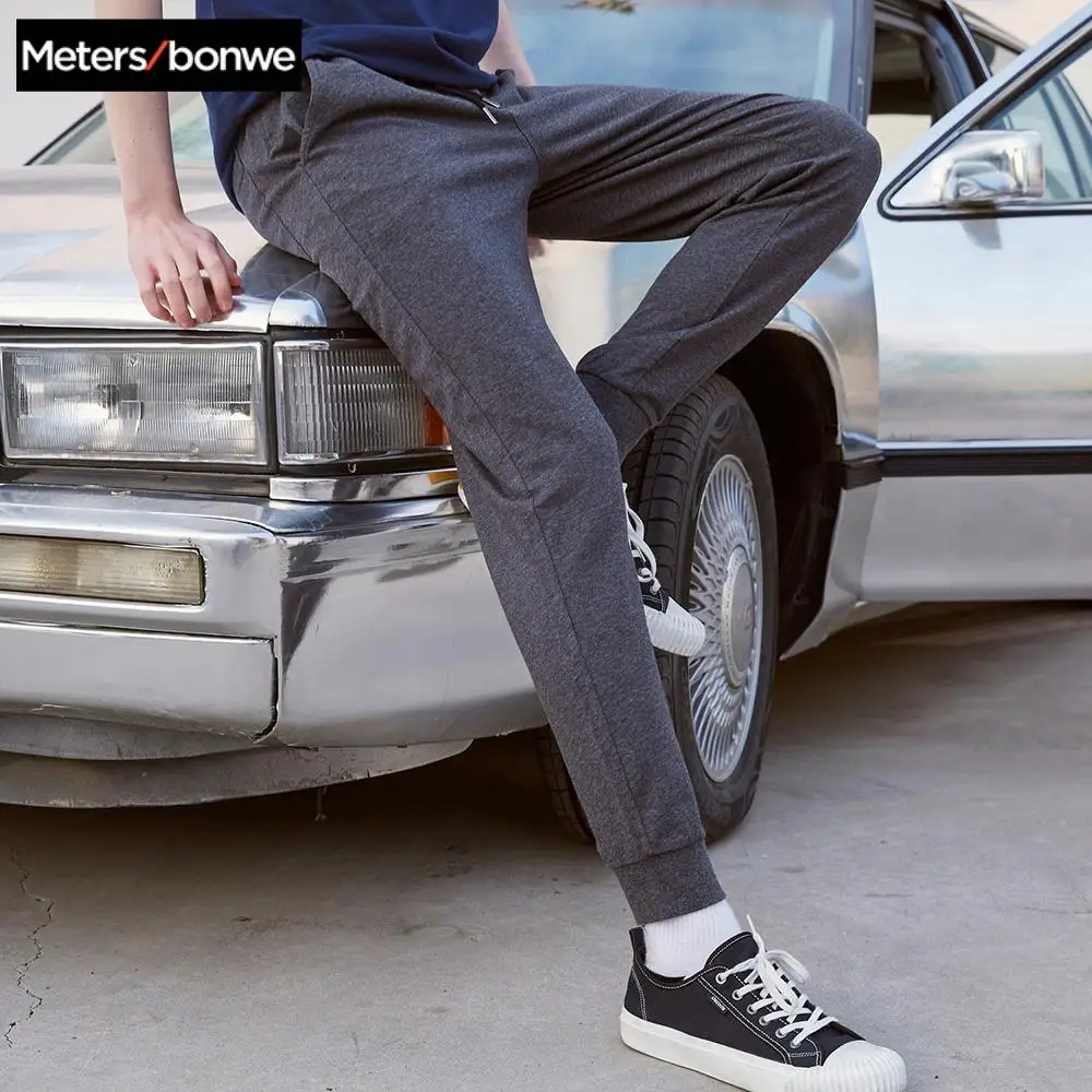 Metersbonwe Men Handsome Sport Pants 2020 New Spring Autumn Solid color Jogging Trousers Fashion Sports Male Brand Trousers
Metersbonwe Men Handsome Sport Pants 2020 New Spring Autumn Solid color Jogging Trousers Fashion Sports Male Brand Trousers