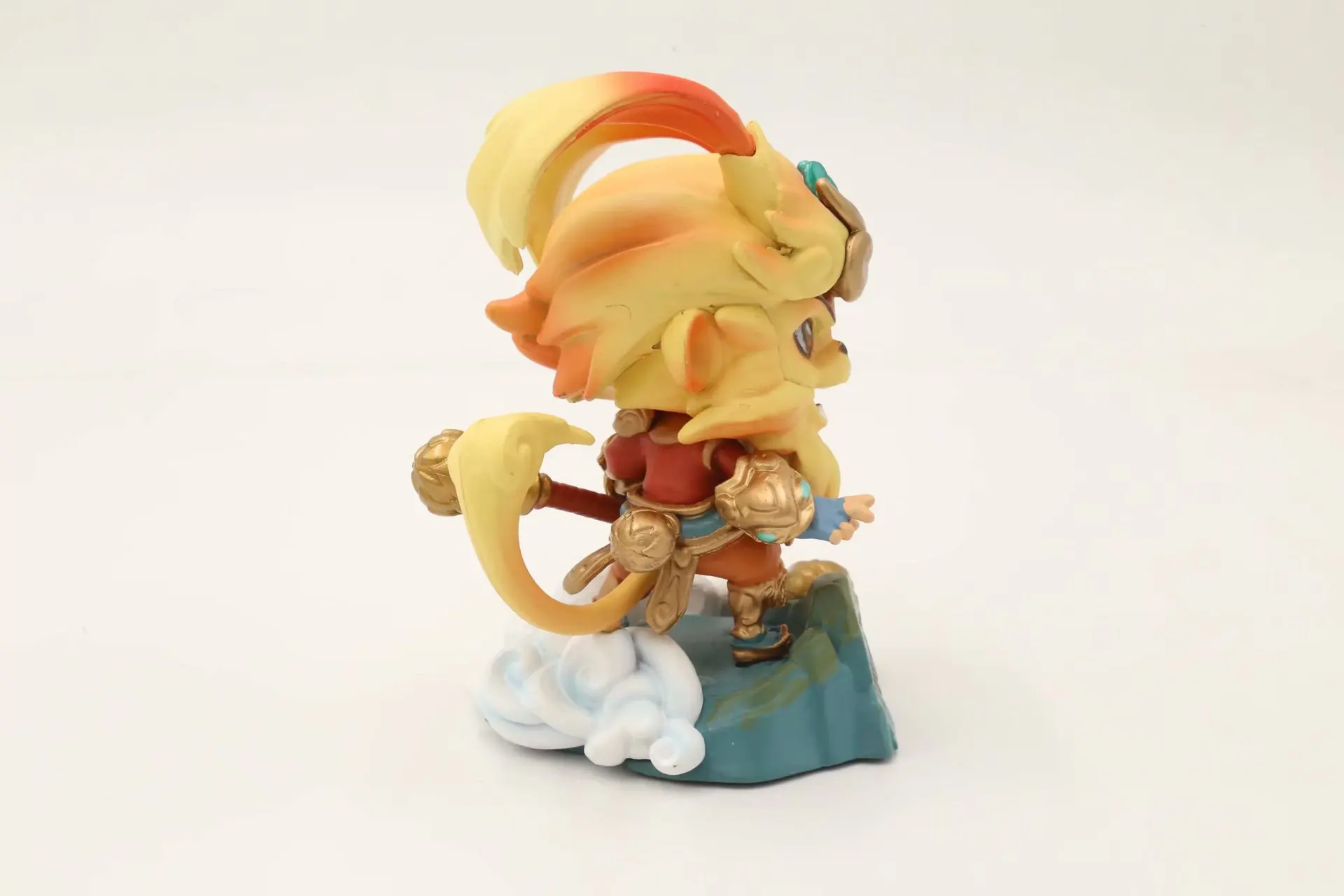 LoL League S7 Year of the Monkey Limited Edition Sun Wukong Monkey King Boxed Garage Kit
LoL League S7 Year of the Monkey Limited Edition Sun Wukong Monkey King Boxed Garage Kit