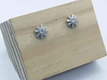2020 Hot Selling Stud Earrings Inlaid WIthin Crystal Silver European And American S925 Sterling Silver For Women Anti Allergy
2020 Hot Selling Stud Earrings Inlaid WIthin Crystal Silver European And American S925 Sterling Silver For Women Anti Allergy