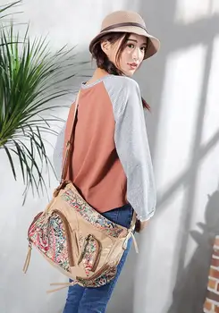 Retro new canvas bag large slanting across package flower cloth bag leisure slanting across package fabric art large capacity wo
Retro new canvas bag large slanting across package flower cloth bag leisure slanting across package fabric art large capacity wo