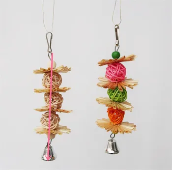 Hot 400pcs/lot Colorful Parrot Chew Strands Bite Teeth Griding Ball Bell Attractive Bird Parakeet Toys Natural Straw
Hot 400pcs/lot Colorful Parrot Chew Strands Bite Teeth Griding Ball Bell Attractive Bird Parakeet Toys Natural Straw