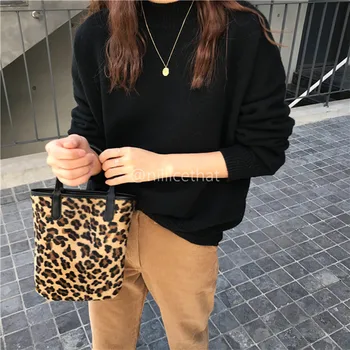 Vintage Leopard Women Mini Bucket Bag PU Leather Ladies Small Clutch Purse Handbags Fashion Design Female Tote Shoulder Bags
Vintage Leopard Women Mini Bucket Bag PU Leather Ladies Small Clutch Purse Handbags Fashion Design Female Tote Shoulder Bags