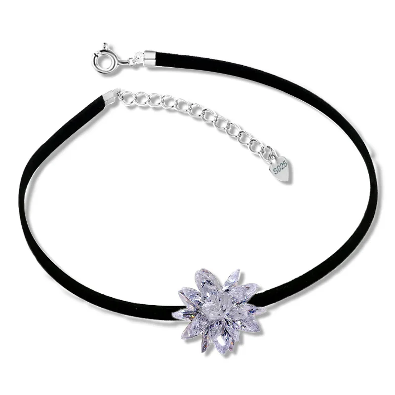 925 Sterling Korean-style Flanelle Rope Multi---Style Simple Choker Classic Retro Necklace
925 Sterling Korean-style Flanelle Rope Multi---Style Simple Choker Classic Retro Necklace