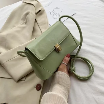 Niche design simple retro portable baguette bag 2020 net red new one-shoulder stylish underarm bag cross body bag woman
Niche design simple retro portable baguette bag 2020 net red new one-shoulder stylish underarm bag cross body bag woman