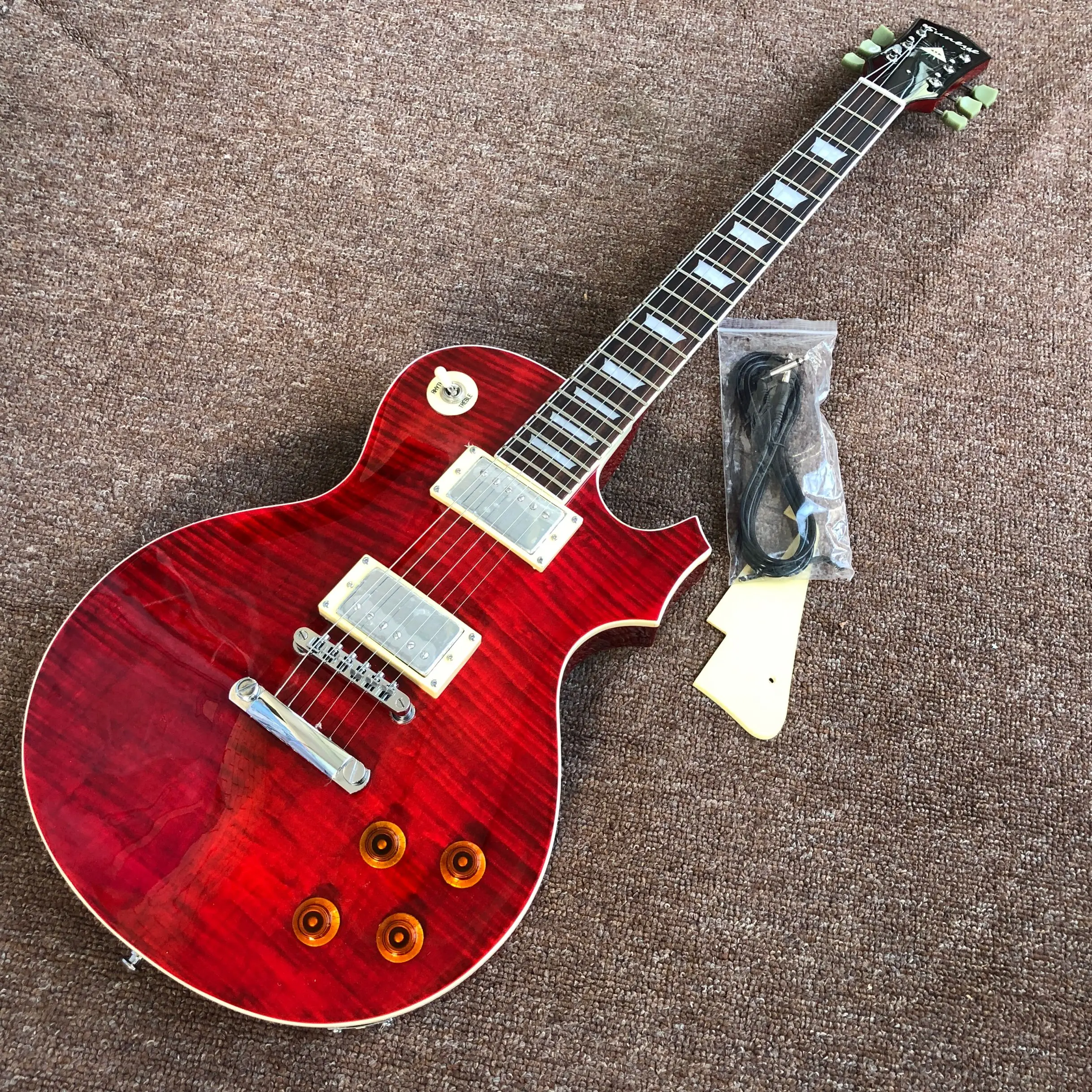 new arrival high quality electric guitar with red color, rosewood fingerboard ,some countries free shipping ,all colors avalible 
new arrival high quality electric guitar with red color, rosewood fingerboard ,some countries free shipping ,all colors avalible