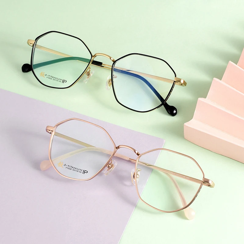 Ultralight Titanium Eyeglasses Frame Polygon Women Female Vintage Luxury Prescription Myopia Optical Glasses Frame Retro Eyewear
Ultralight Titanium Eyeglasses Frame Polygon Women Female Vintage Luxury Prescription Myopia Optical Glasses Frame Retro Eyewear