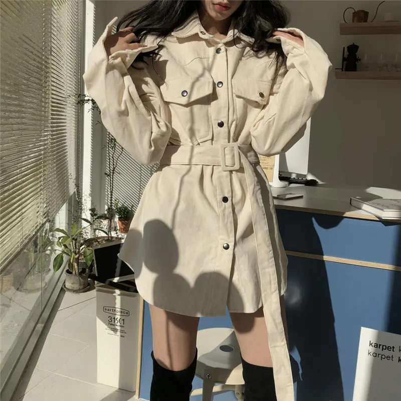 HziriP 2019 Corduroy Retro Loose Coat New Autumn Sashes Solid Stylish Lace Up Chic Female Simple Casual Fashion Mid-Length Coat
HziriP 2019 Corduroy Retro Loose Coat New Autumn Sashes Solid Stylish Lace Up Chic Female Simple Casual Fashion Mid-Length Coat