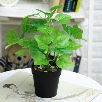 Model Green Plant False Epipremnum Aureum Indoors and Outdoors Decoration Plastic Potted Plant Pastoral Style Small Bonsai Model 
Model Green Plant False Epipremnum Aureum Indoors and Outdoors Decoration Plastic Potted Plant Pastoral Style Small Bonsai Model